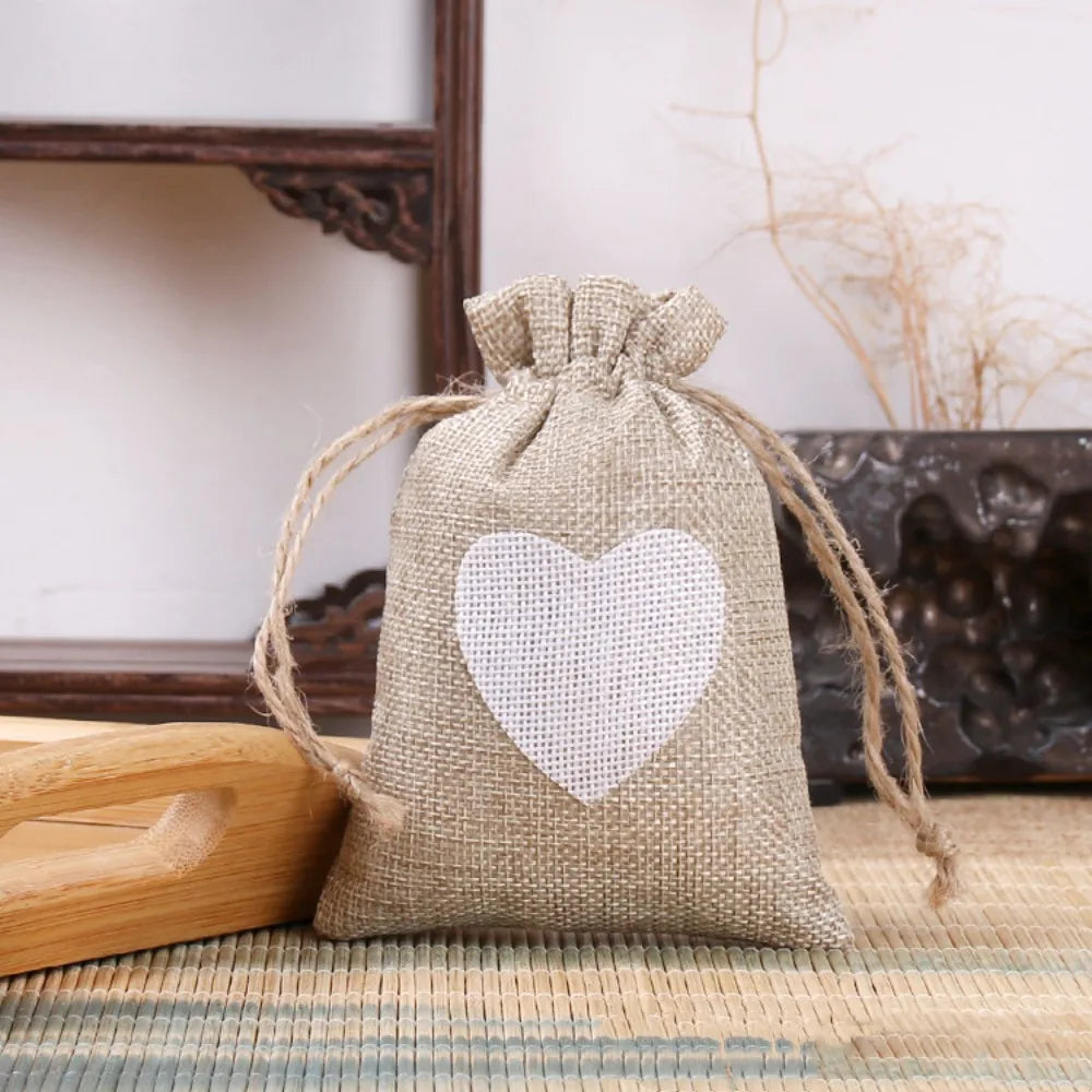 1Pcs Valentine’s Day Linen Drawstring Bags Candy Biscuits Pouchs Burlap Jewelry Storage Bags Wedding Favors Gift Packaging Bags